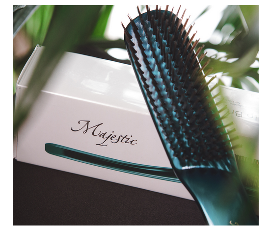 MAJESTIC GREEN comb for thick and long hair